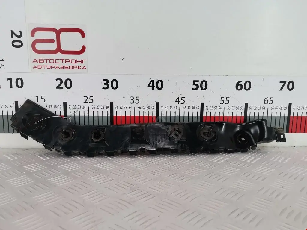 Кронштейн-направляющая бампера BB5317D948AH, BB5Z17D942A