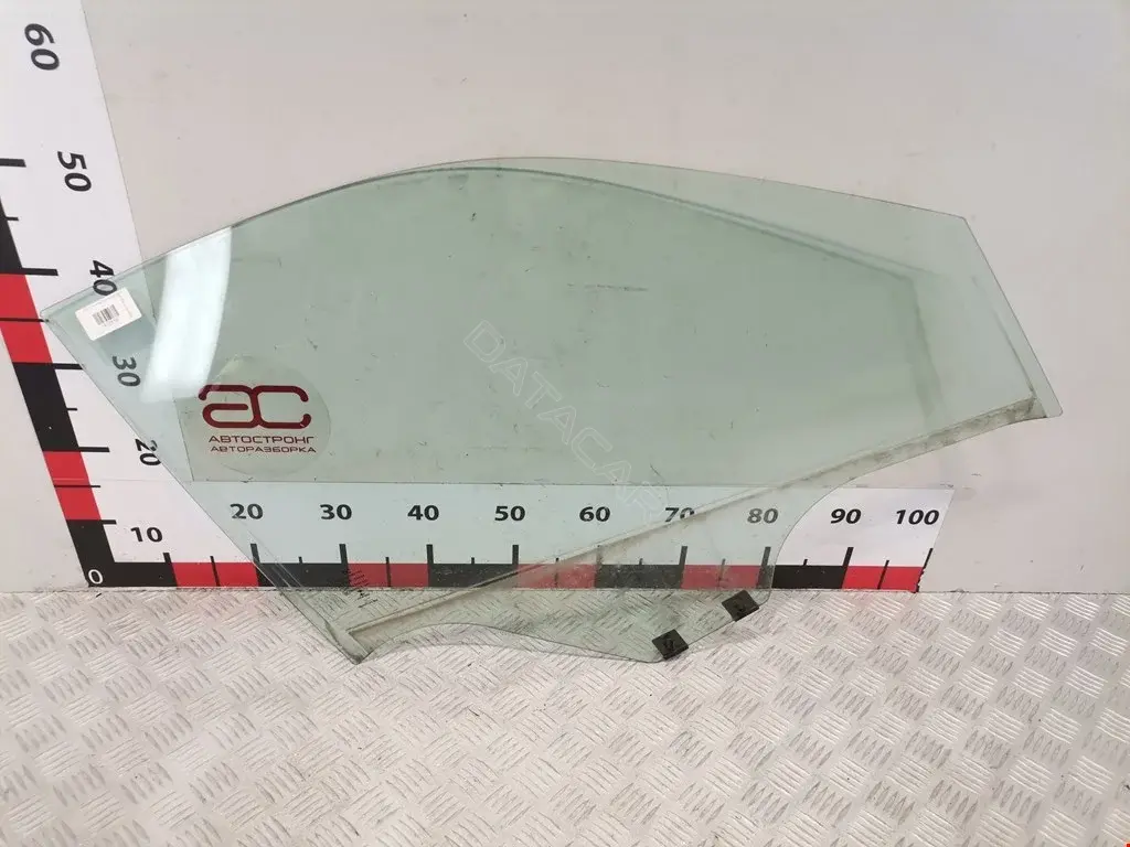 Стекло двери 803005789R