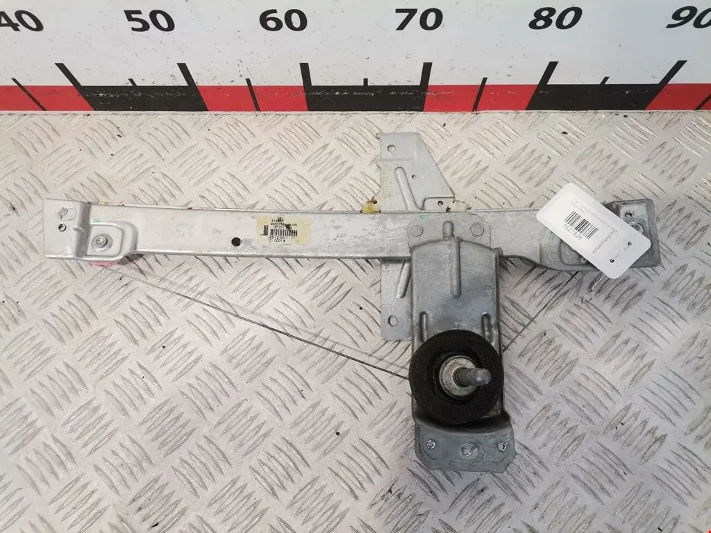 Стеклоподъемник 034438, 037622, 60808330