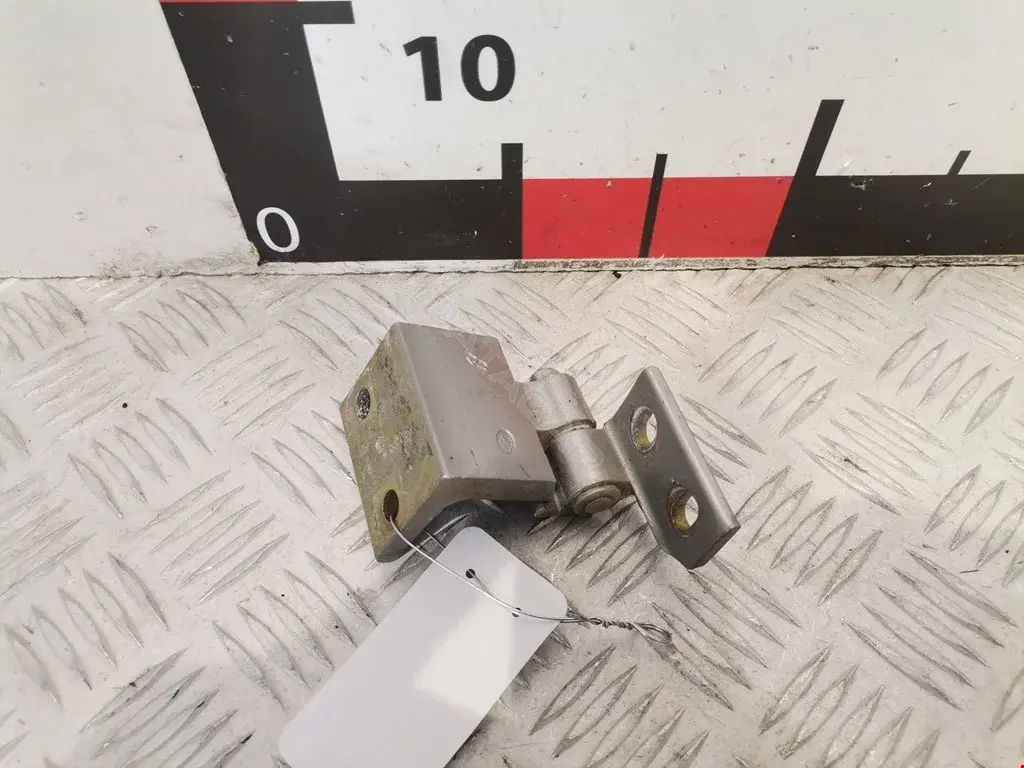 Петля двери 903783
