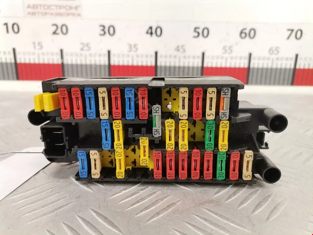 Блок предохранителей 9635518180
