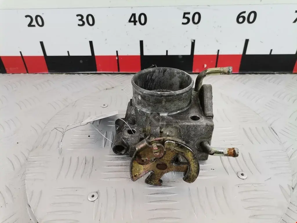 Дроссельная заслонка BP4W13640A, BP4W5501