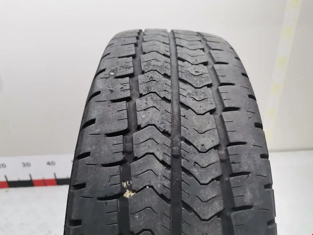Шины 215, 65R16, 65R16C
