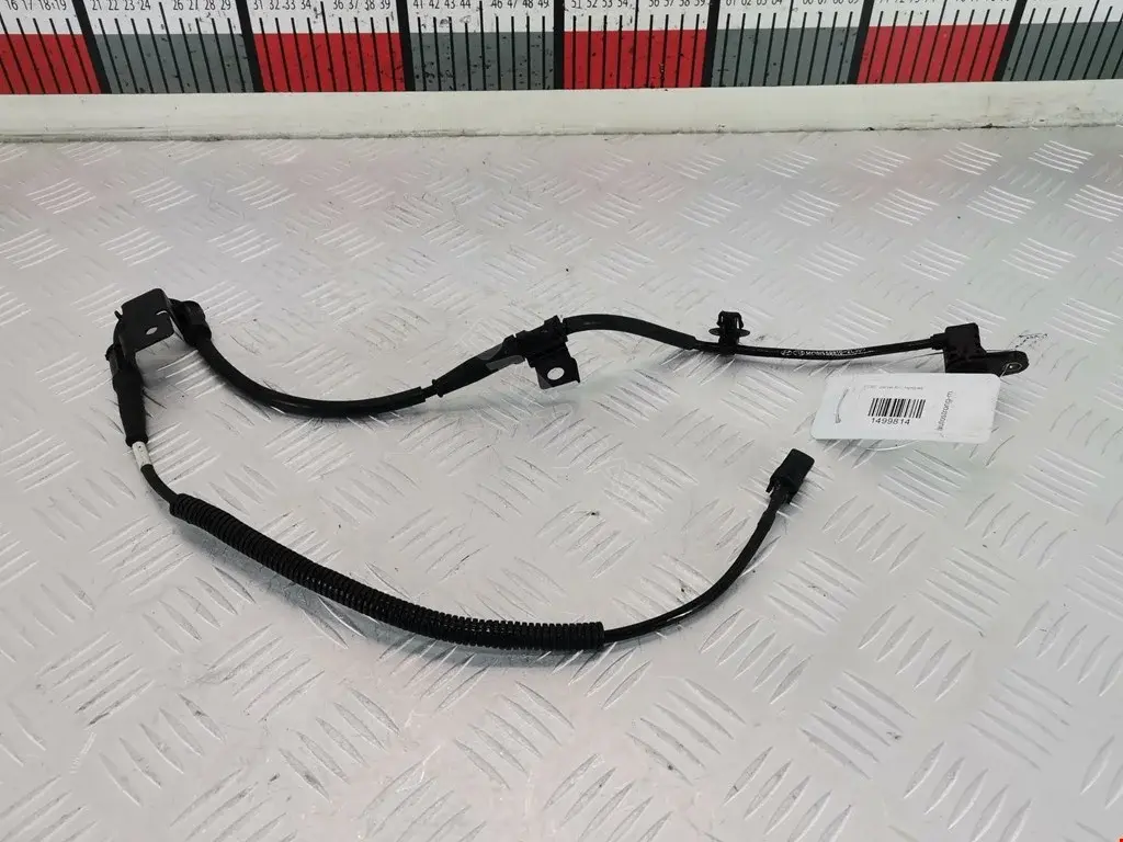 Датчик АБС 598102L300