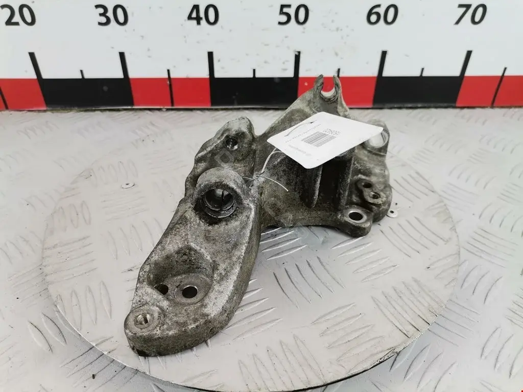 Кронштейн гидроусилителя 9641715580, DD5932603