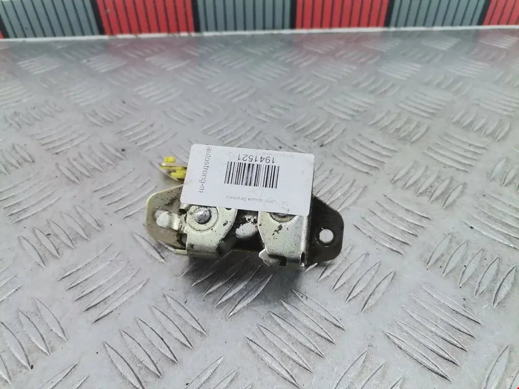 Замок крышки багажника 69055B2070000