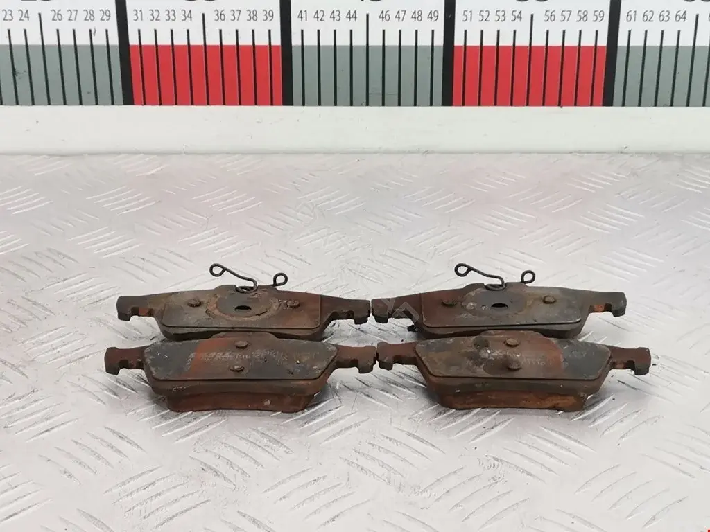 Тормозные колодки 1360254, BD5901
