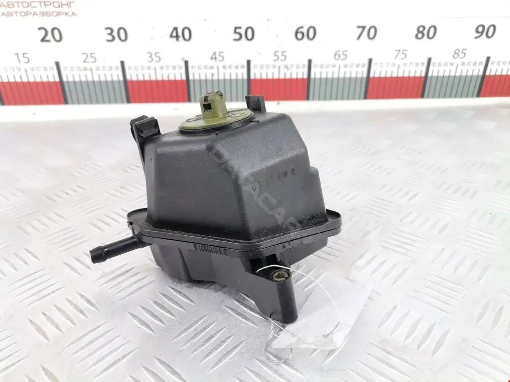 Бачок гидроусилителя 0025009533, 03823, 04252