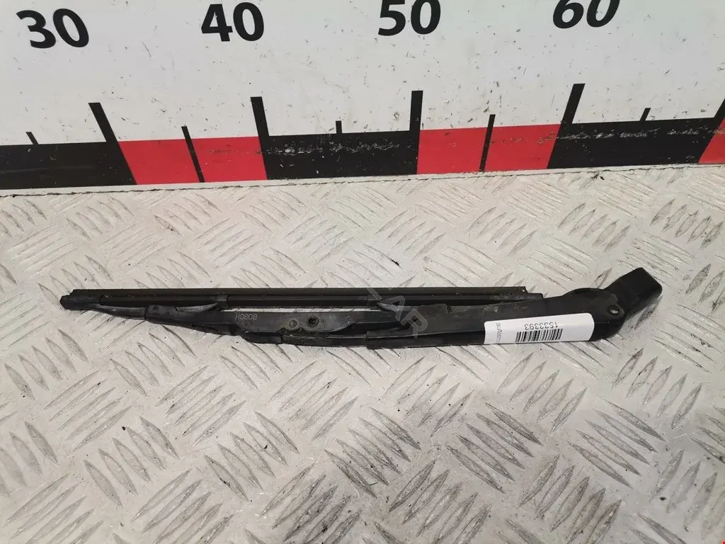 Рычаг стеклоочистителя 3M51R17526AA