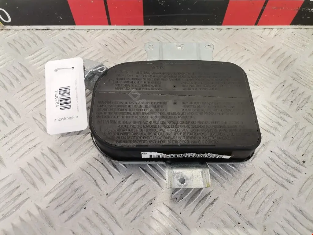 Подушка безопасности A2108601105