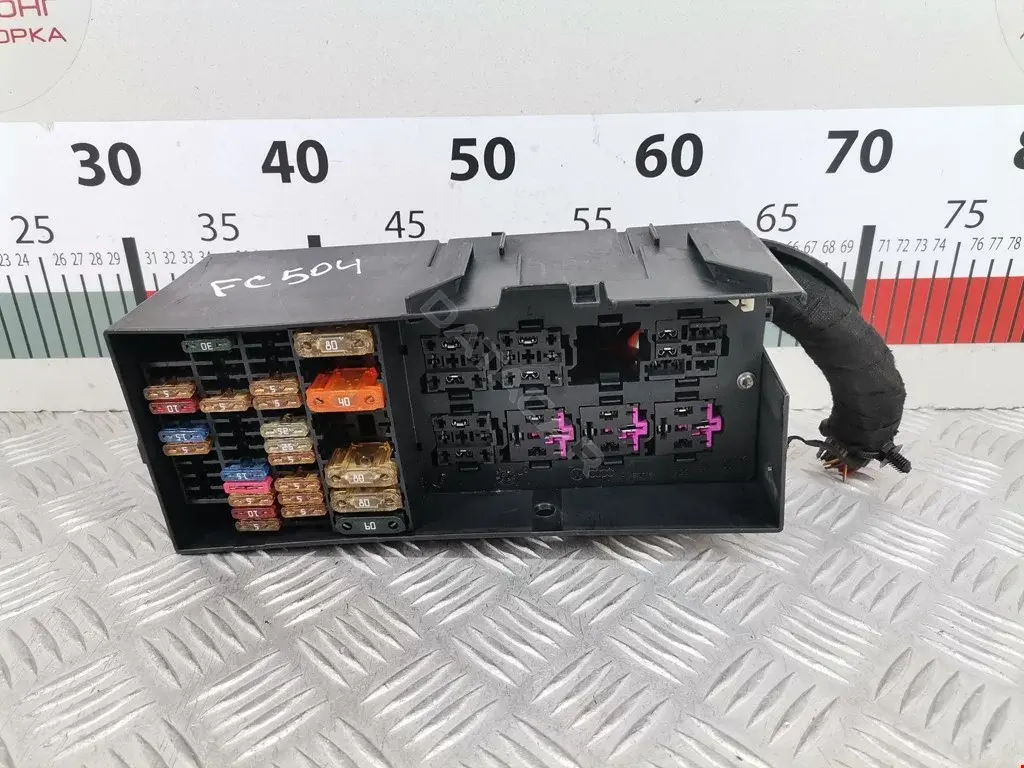 Блок предохранителей 3D0937499B