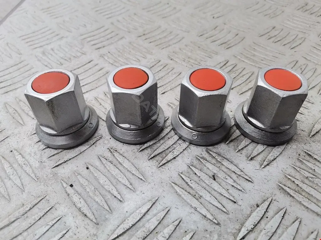 Гайка колеса M18X1.5