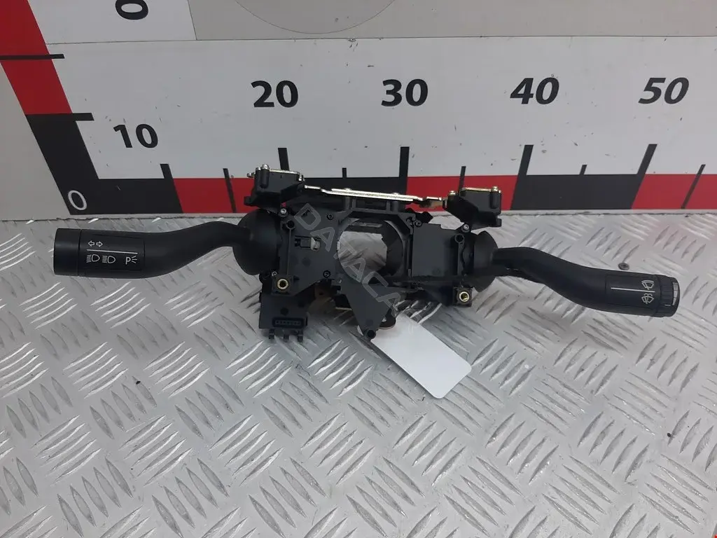 Переключатель подрулевой 3D0953503A, 3D0953513