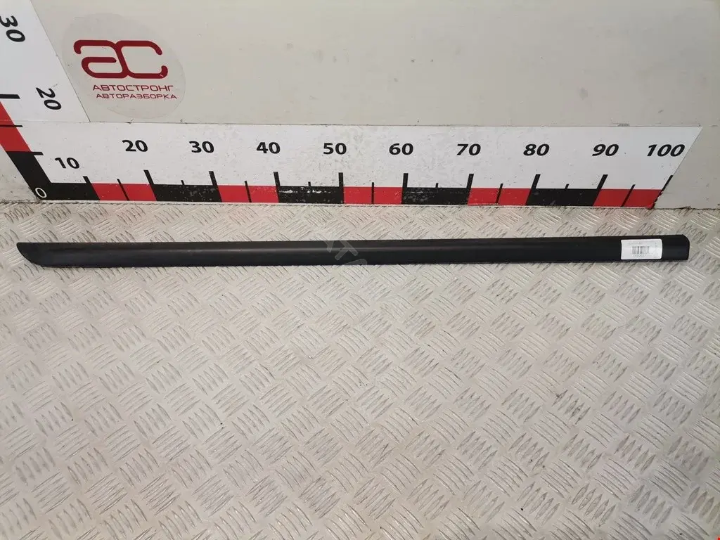 Молдинг двери 91012AE010