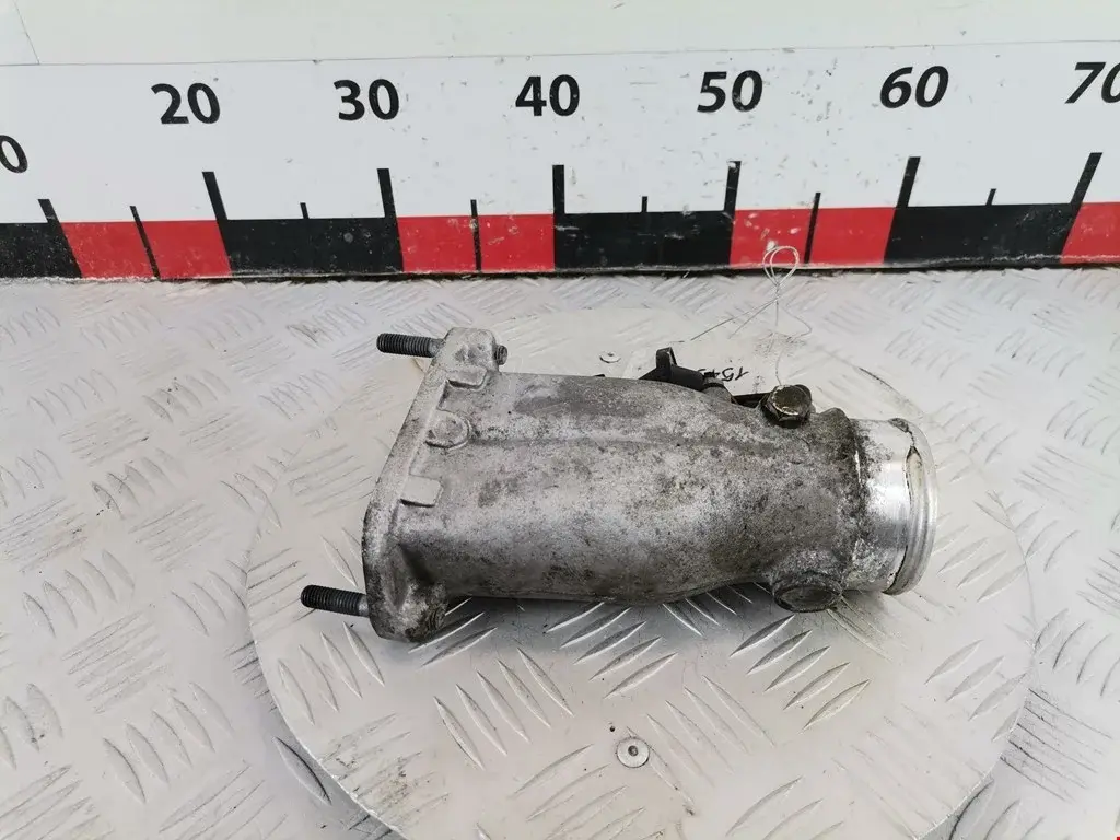 Дроссельная заслонка 4B0145950C