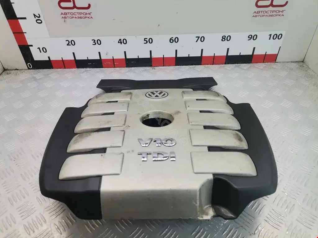 Декоративная крышка двигателя 07Z103925N, 07Z103935G