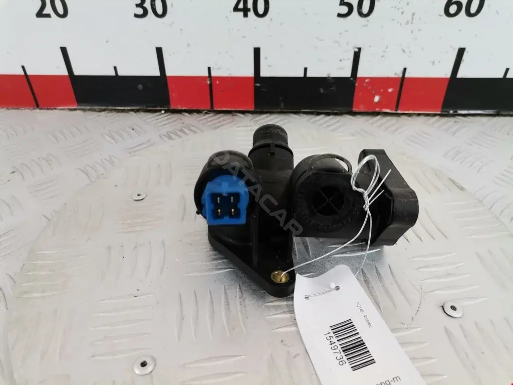 Фланец охлаждающей жидкости 0026000215, 038121133B, 045006N