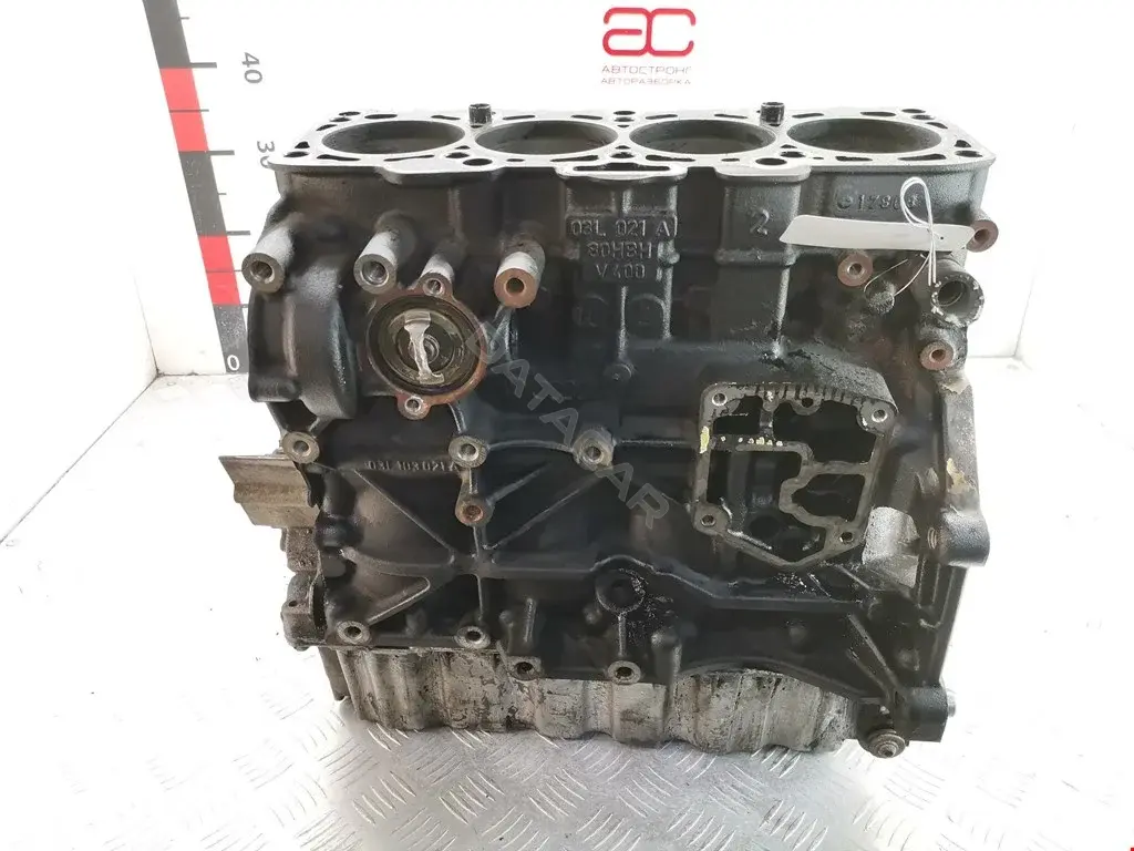 Блок цилиндров 03L021A, 03L103011A