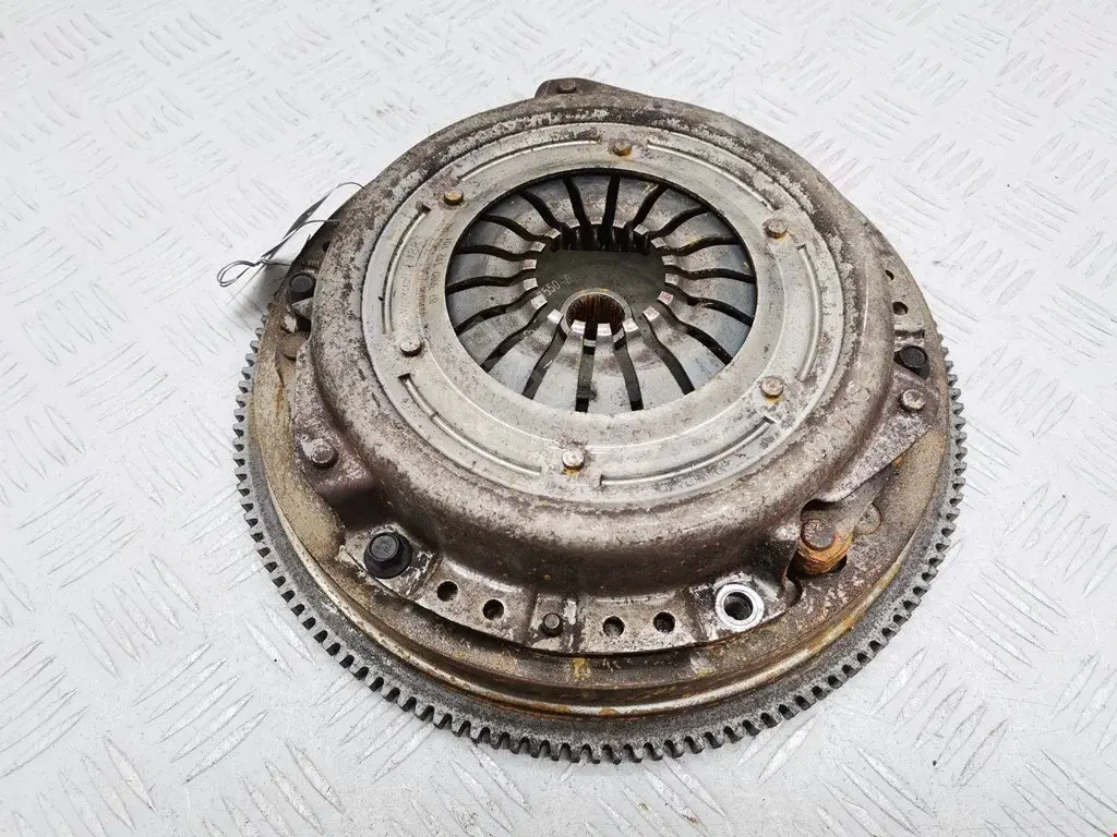 Маховик 96MM6375AH