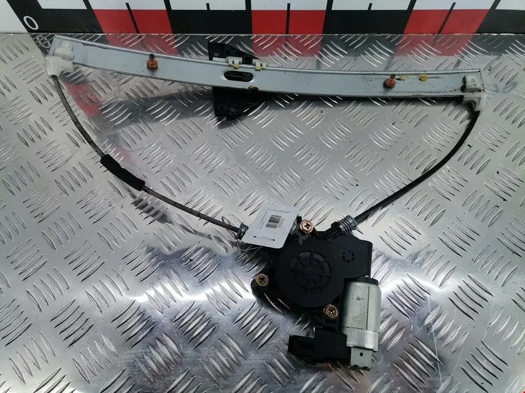 Стеклоподъемник 017070, 34511802, GJ6A5858X