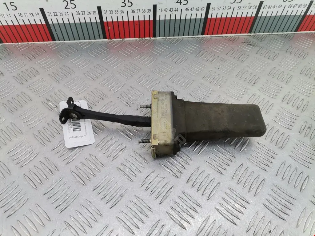 Ограничитель двери 5173991, BFH790010, BFH790011