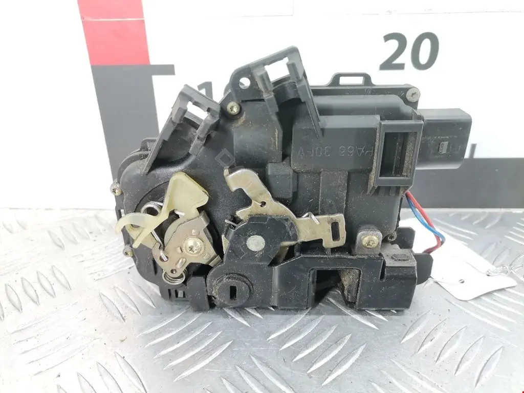 Замок двери 113831, 16SKV053, 178395