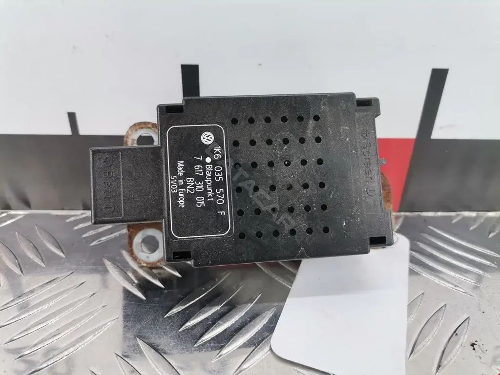 Усилитель антенны 5M0035570B, 7617310015