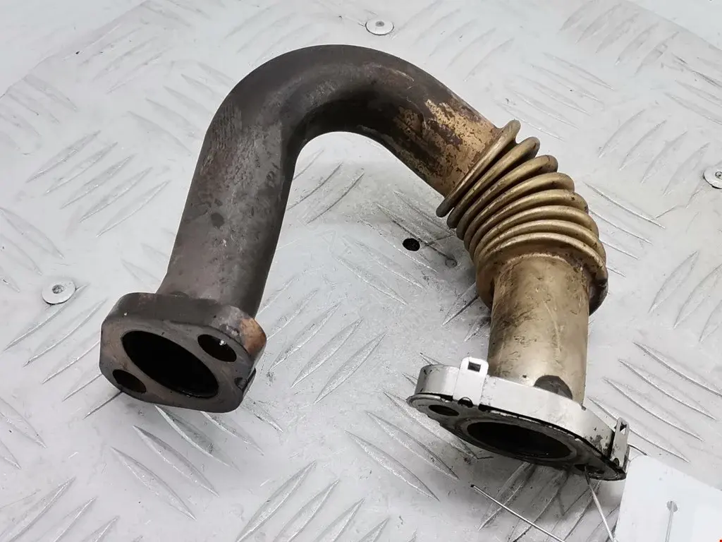 Трубка системы рециркуляции EGR 03P131521E