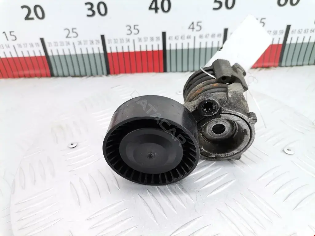 Натяжитель ремня генератора 03D903305B, 03D903305F, 03E903133B