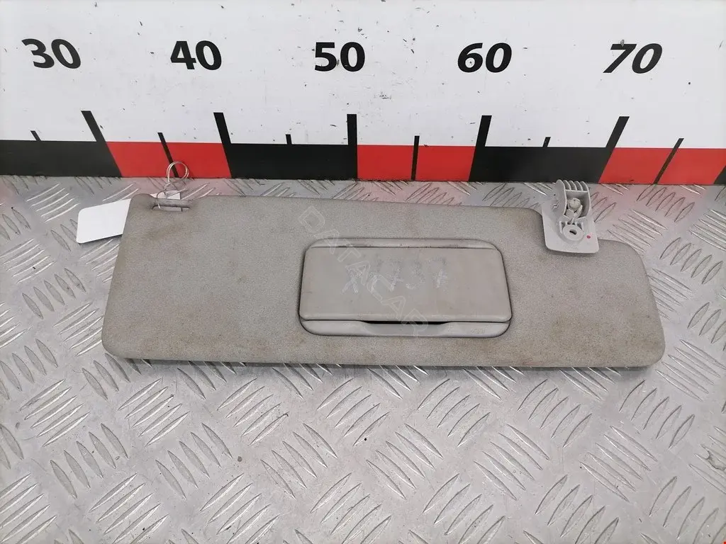 Козырек солнцезащитный 1H0857551F