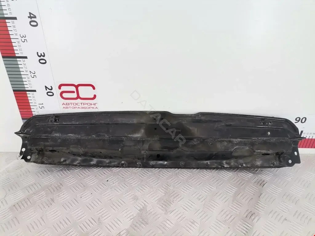 Рамка капота 7106A6
