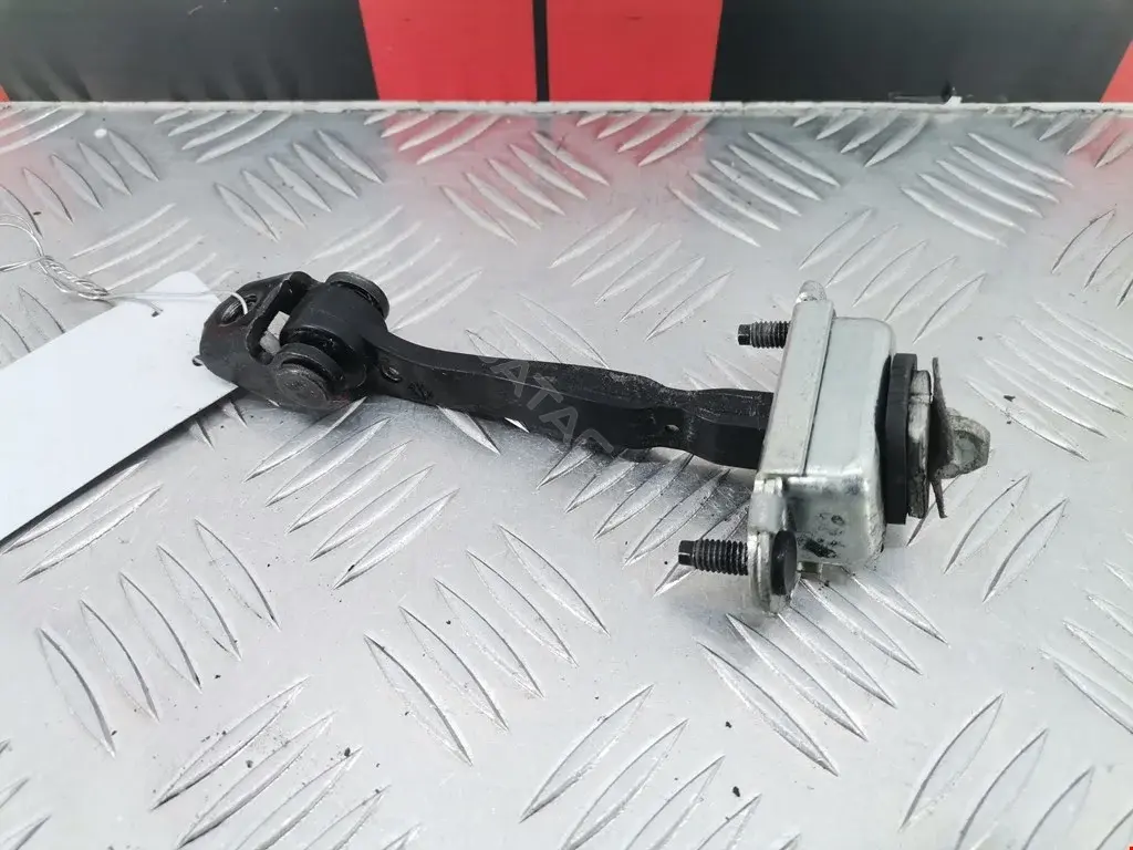 Ограничитель двери 5S6AA23500