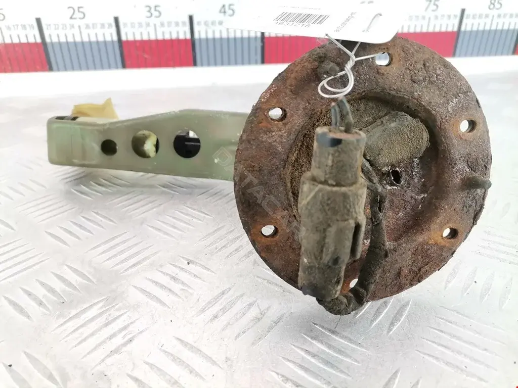 Топливный насос AW332718