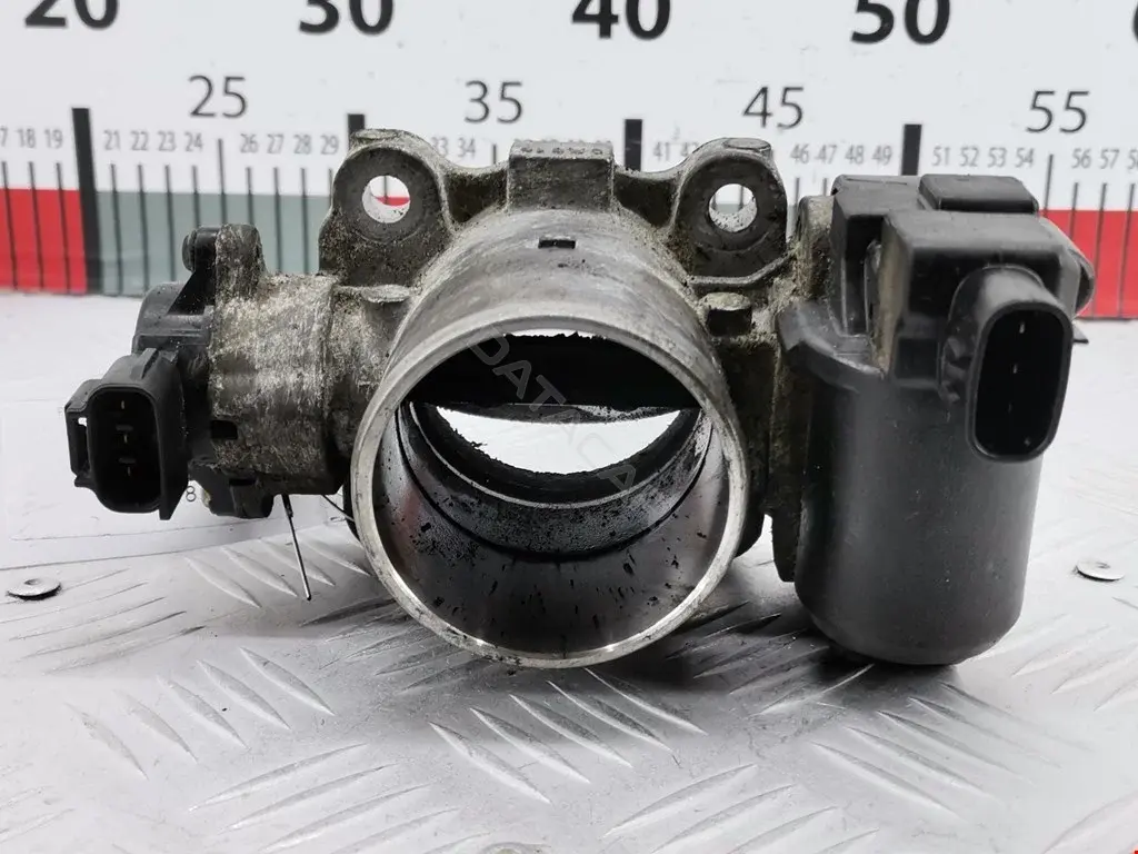 Дроссельная заслонка 138578, 192300-2010, 261000R010