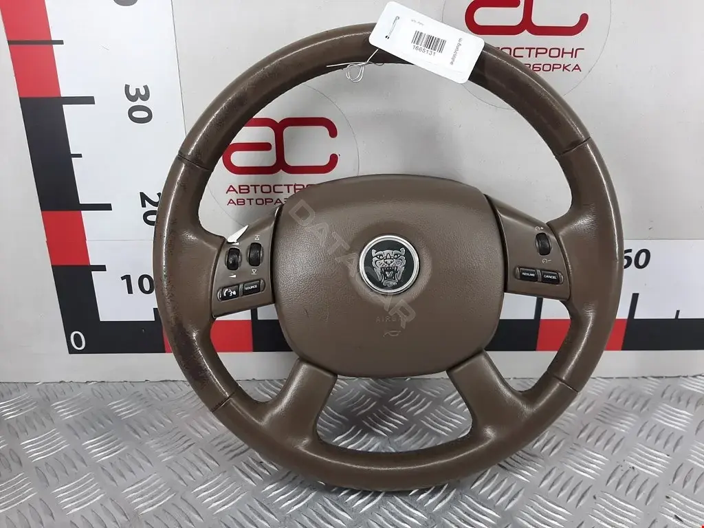 Руль C2S39571LEG
