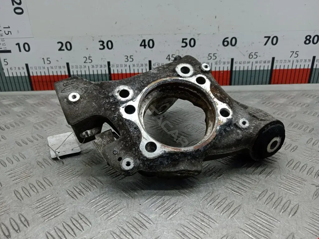 Поворотный кулак 4F0505433F, 4F0505433G