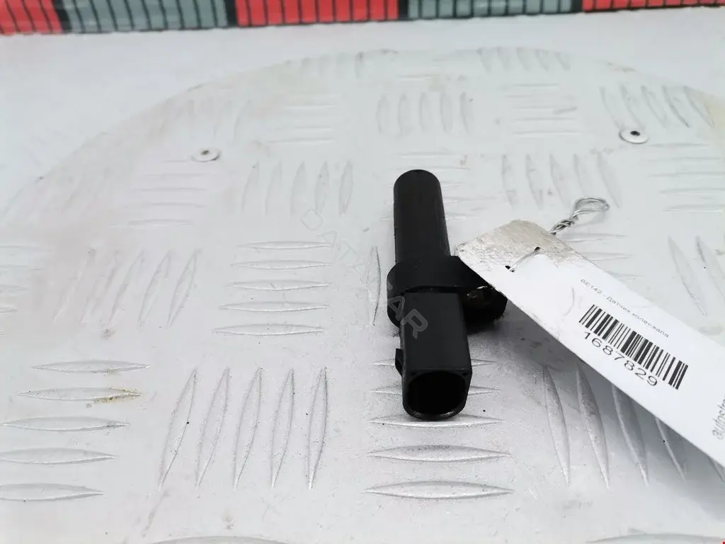 Датчик коленвала 0031532828, 0148990007, 0217031