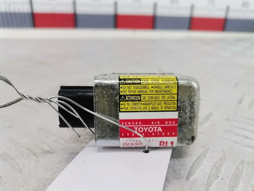 Датчик удара 1879000891, 8986047040