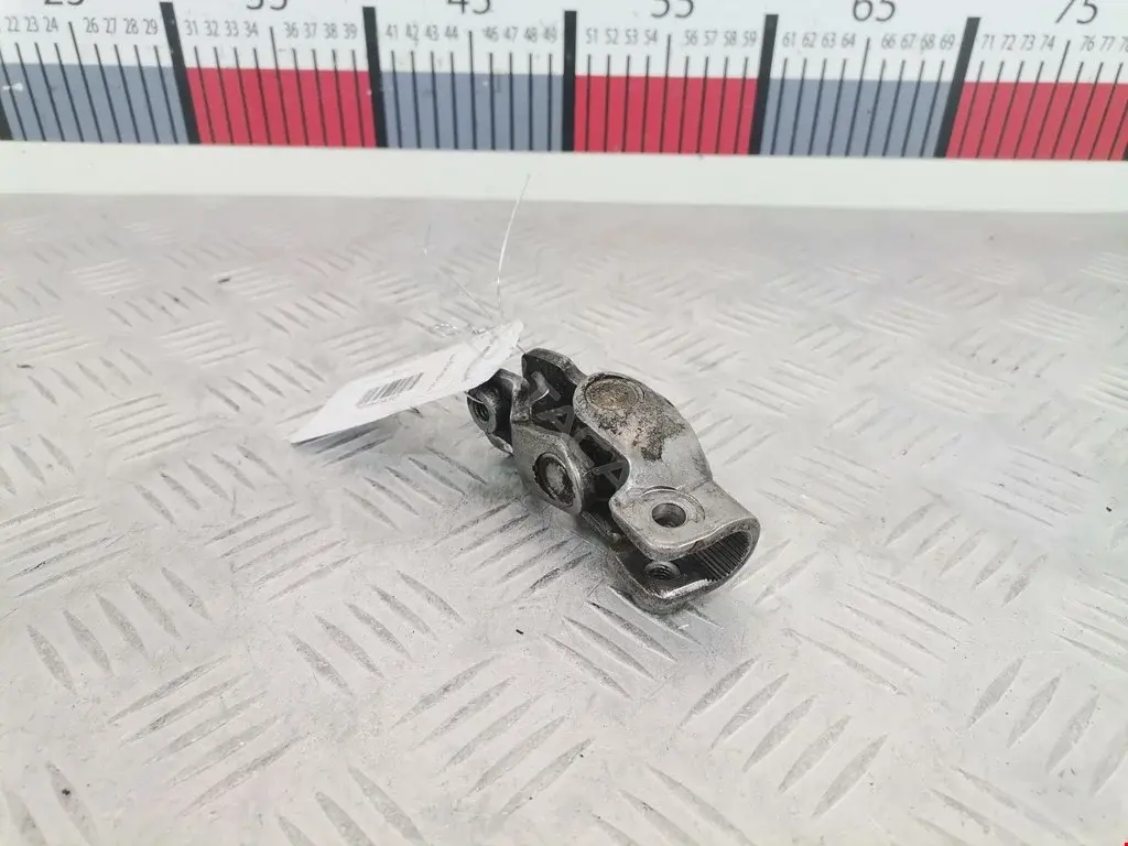 Рулевой карданчик DC3532090B