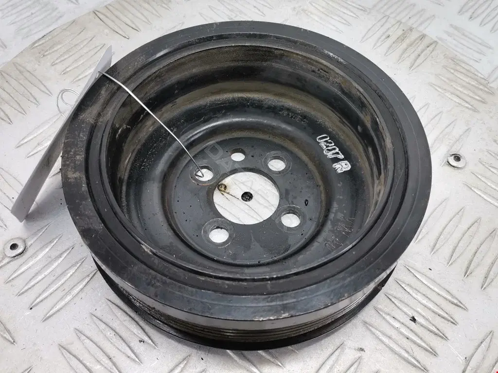 Шкив коленвала 03G105243C, 68001304AA