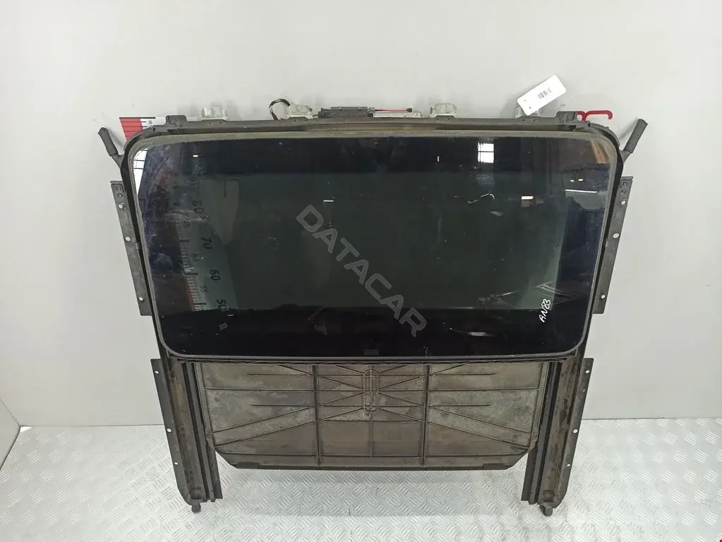Люк A1637800029, A1637801021