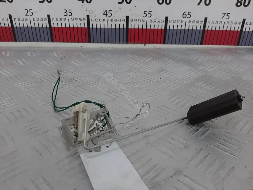 Датчик уровня топлива 1700143