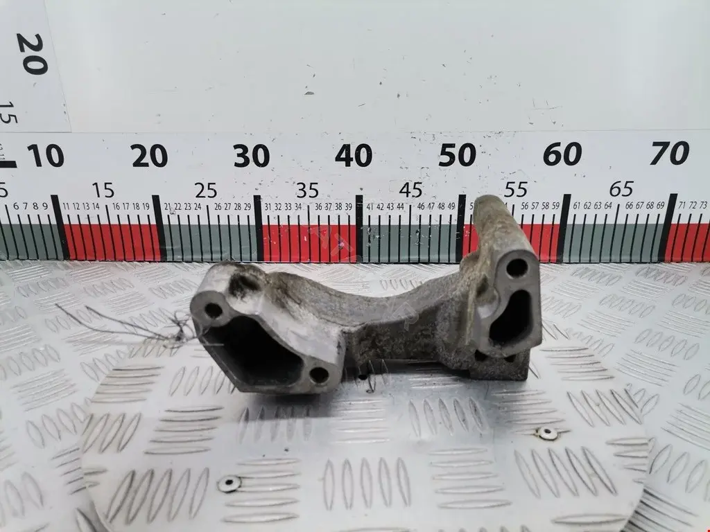 Кронштейн двигателя 1465151, 6G9Q6030AB