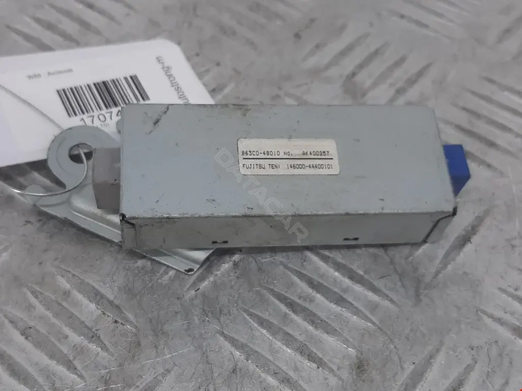 Усилитель антенны 863C048010