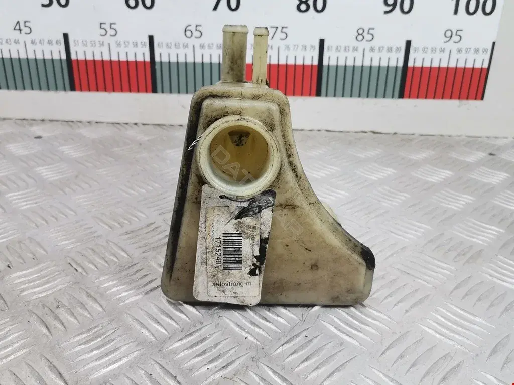Бачок гидроусилителя 97BG3R700AA