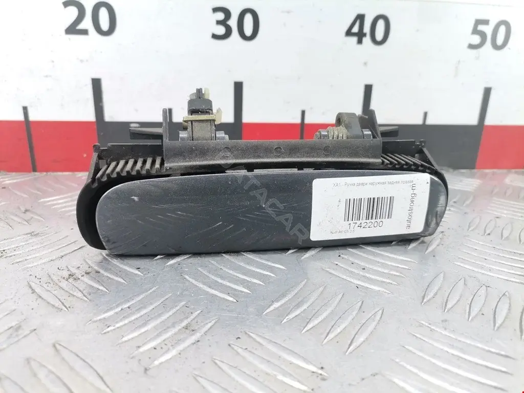Ручка двери 4B0839208, 4B0839885