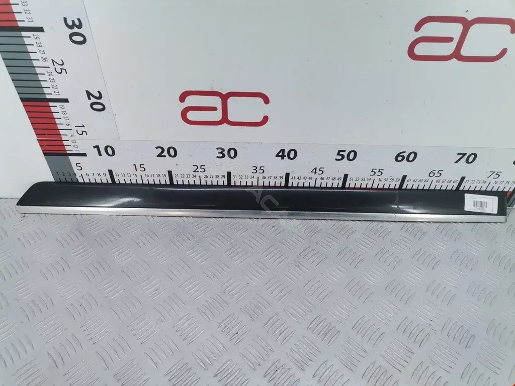 Молдинг двери 8546G1