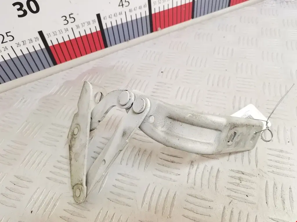 Петля капота 9160783