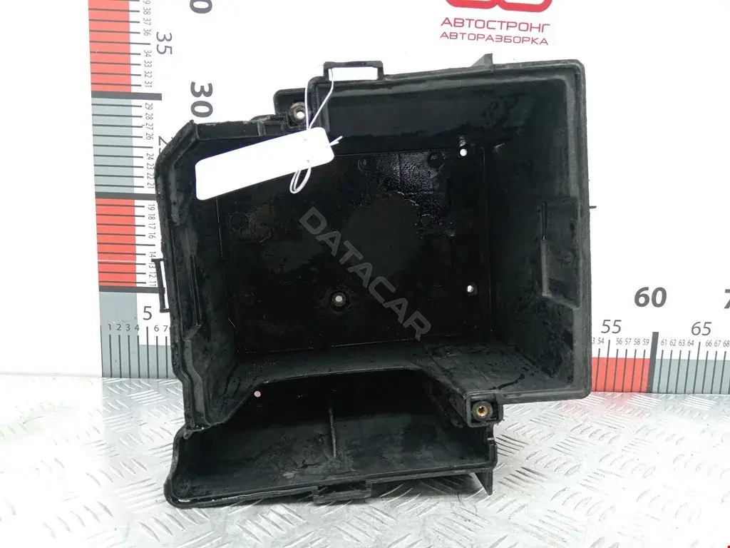 Полка аккумулятора 61216924892