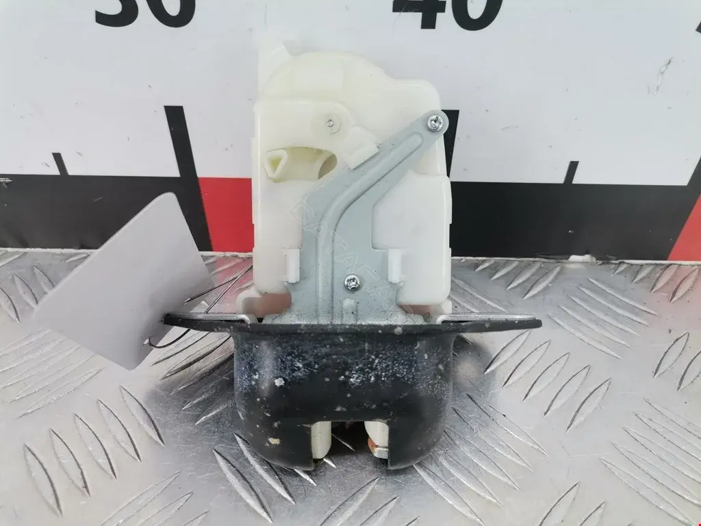 Замок крышки багажника 77KLO3321, 905021BA0A, 90502CA00A